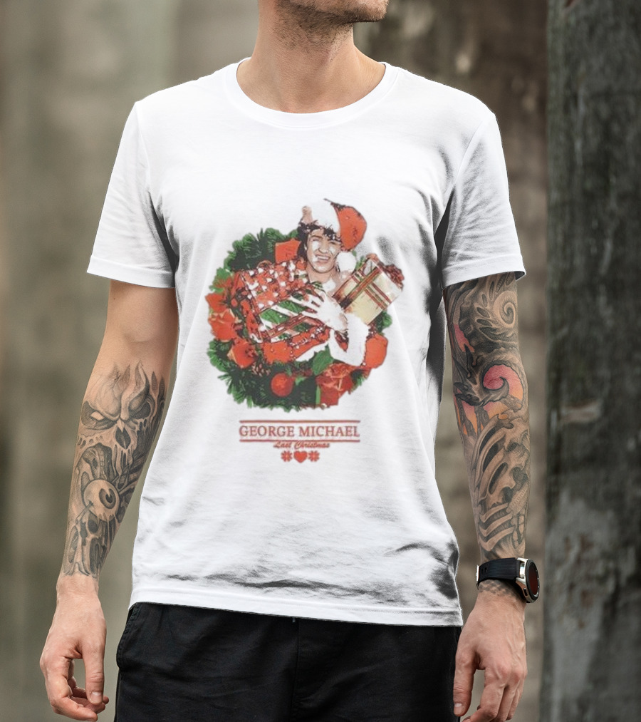 GEORGE MICHAEL LAST CHRISTMAS SANTA HAT WREATH T-Shirt