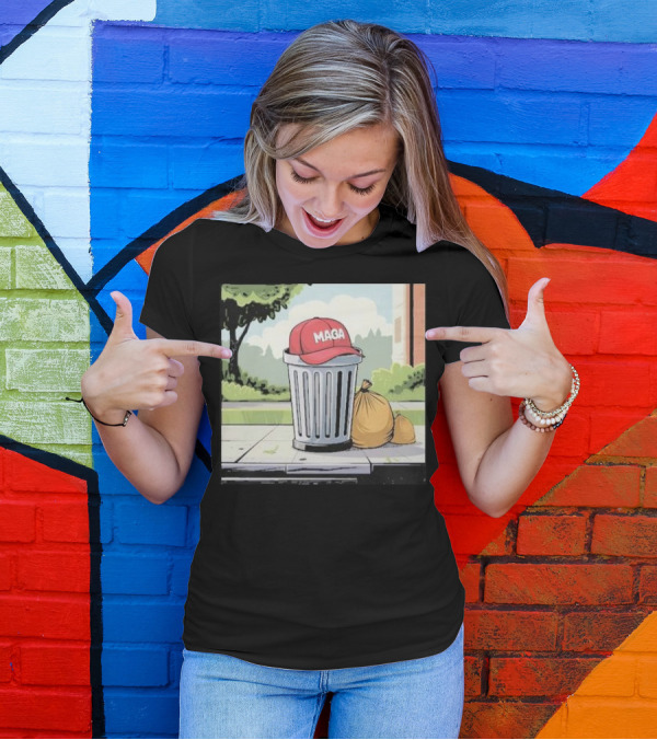 Team Garbage MAGA Trash Can Support Trump JD Vance Republicans 2024 Red Hat On Trash Can T-Shirt