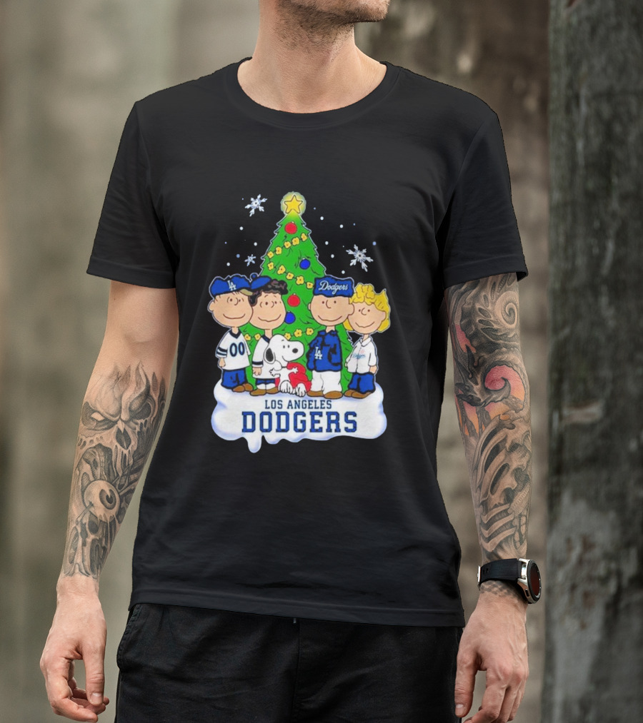 Christmas With Snoopy Los Angeles Dodgers Peanuts Characters And Tree T-Shirt