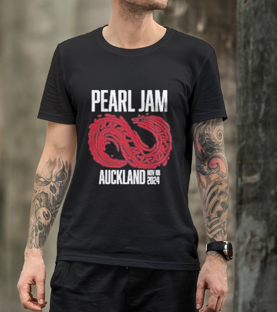 Pearl Jam Auckland Nov 08 2024 Tour Infinity Snake T-Shirt