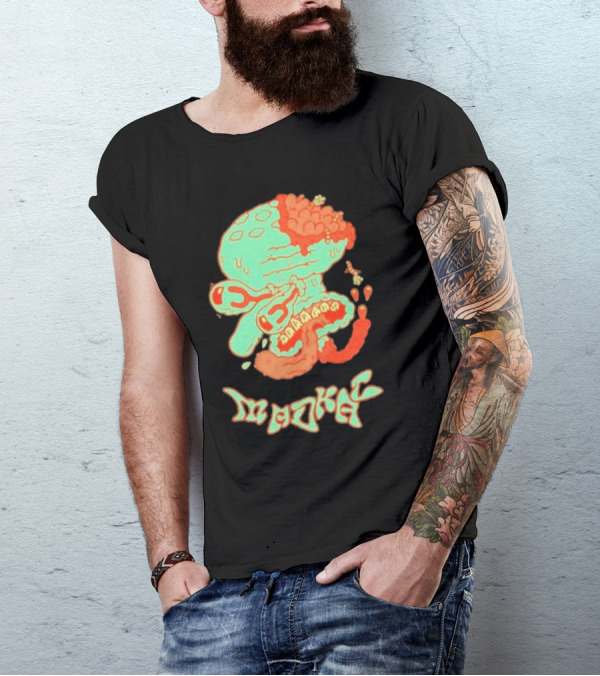 Madkat Ewww Calamardo Surreal Zombie Pop T-Shirt