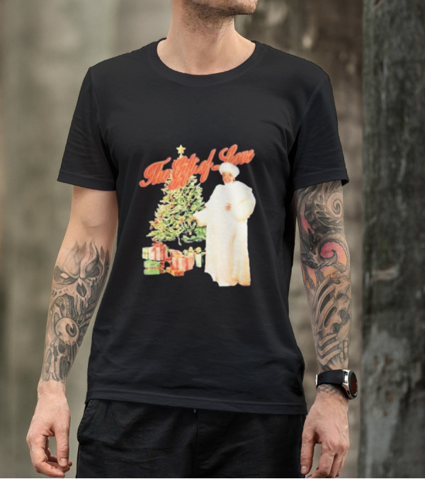 The Gift Of Love Christmas Tree Retro Style Jennifer Hudson T-Shirt