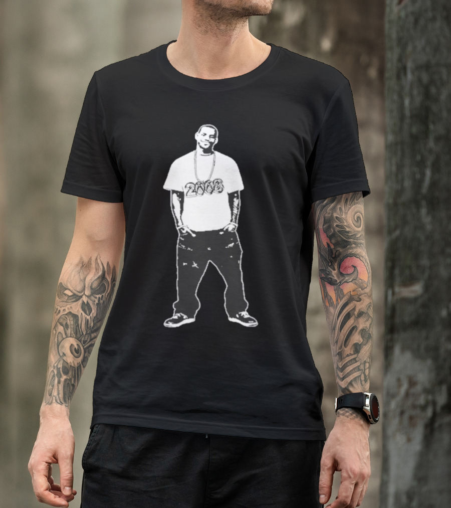 Le8ron 2008 Basketball Icon With 2008 Chain T-Shirt