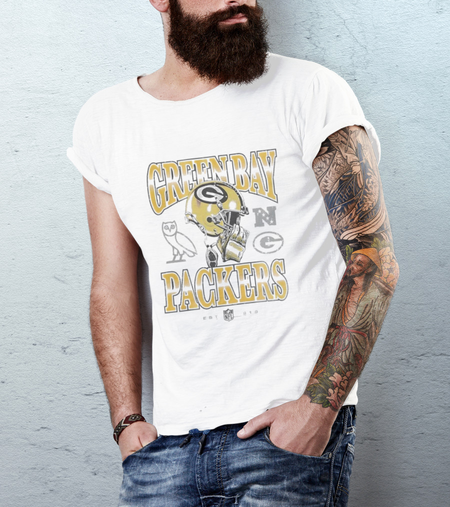 GREEN BAY PACKERS OVO HELMET EST 1919 NFL OWL N G T-Shirt