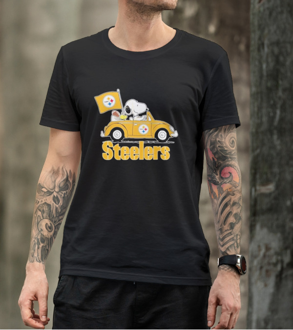 Steelers Snoopy Driving Car With Pittsburgh Flag T-Shirt