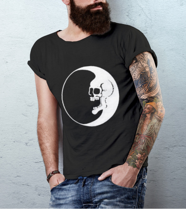 Zero Dead Moon Skull Crescent T-Shirt