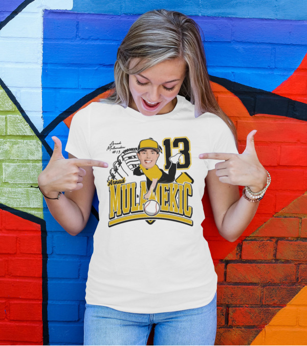 Arnad Mulamekic Baseball 13 Player Underhand Catcher Yellow Outfit T-Shirt