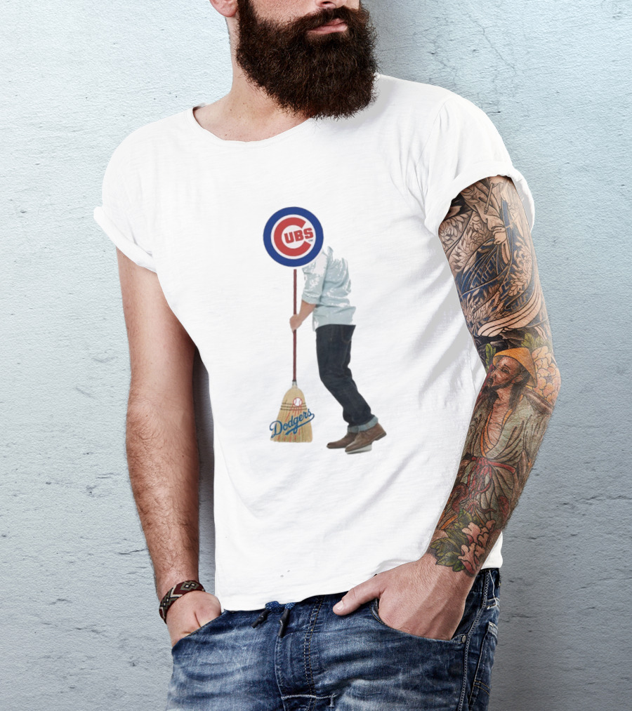 Chicago Cubs Sweeping Los Angeles Dodgers Meme T-Shirt