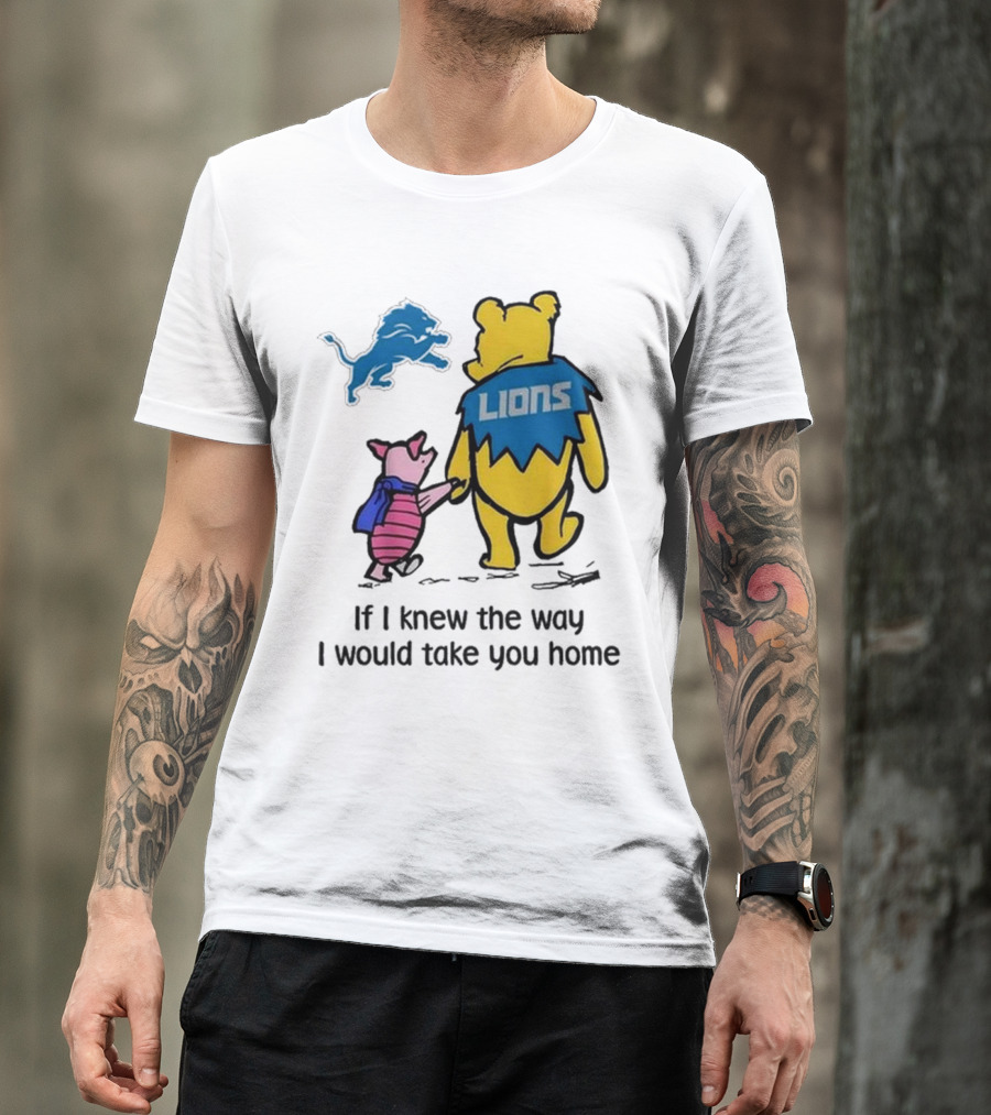 Detroit Lions Winnie The Pooh Piglet Walking Holding Hands T-Shirt