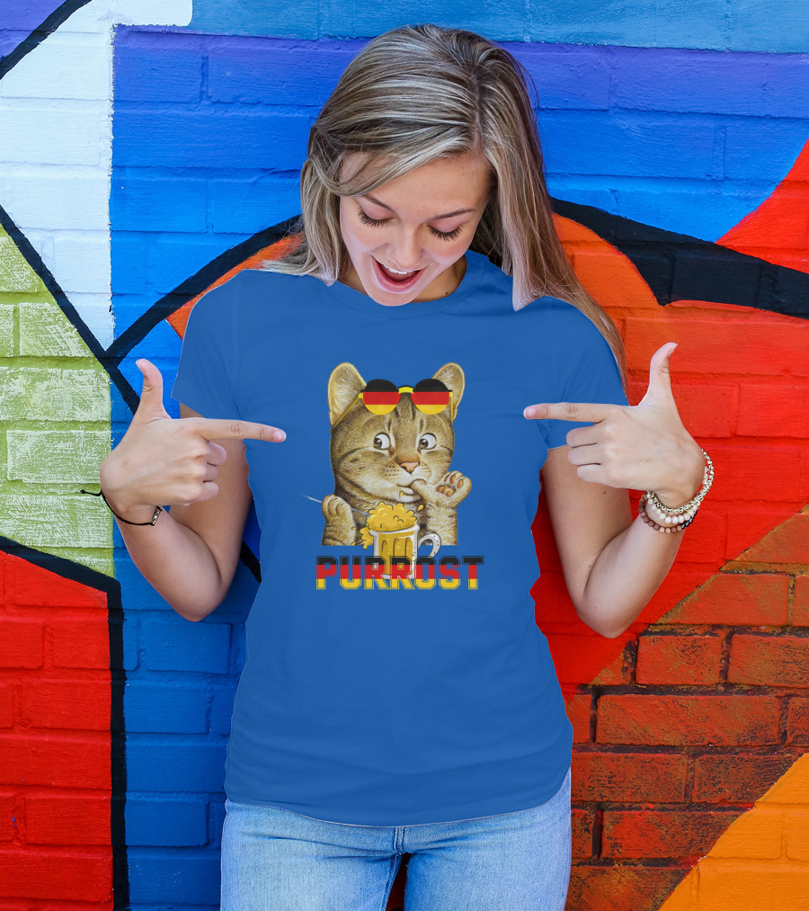 Oktoberfest Cat With Beer Mug And German Sunglasses Prost Pun Purrost T-Shirt