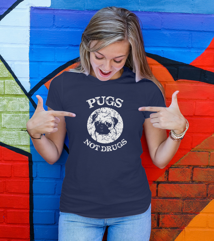 Vintage Style Pugs Not Drugs With Distressed Pug Face T-Shirt