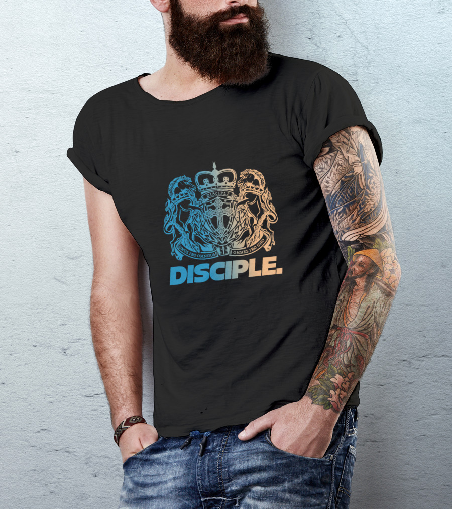 DISCIPLE Omnes Pro Uno Unus Pro Omnibus Crest T-Shirt