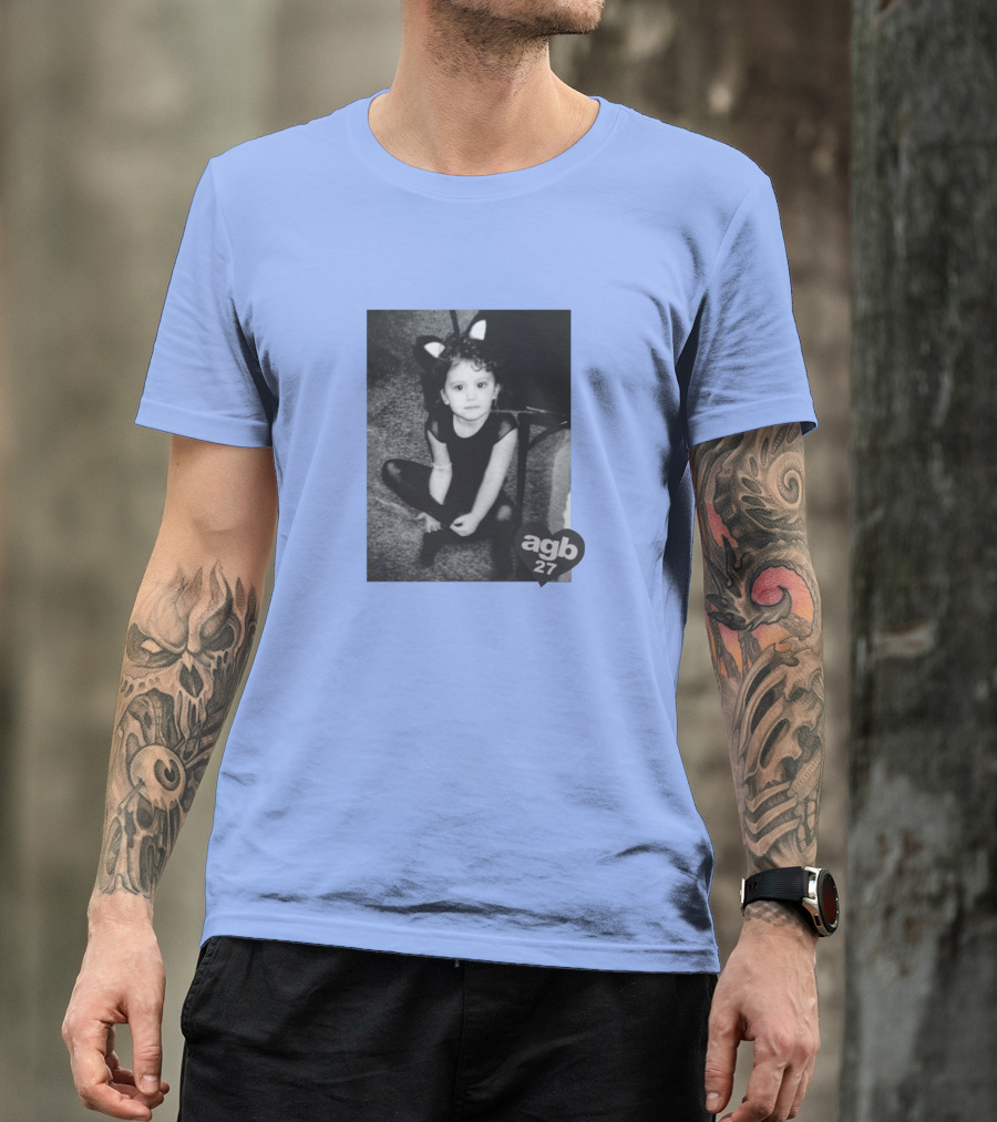 Agb 27 Vintage Style Cat Costume Photograph T-Shirt