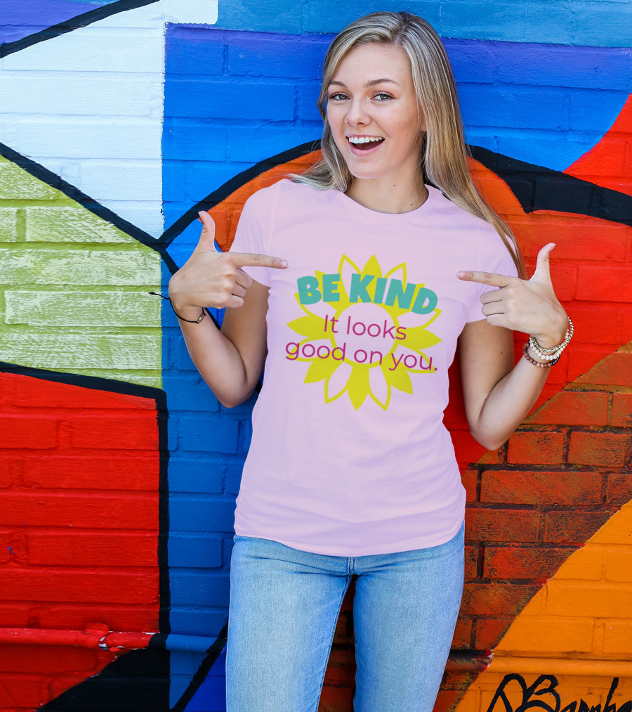 Be Kind It Looks Good On You Help Briella And Makenna Get To Nationals T-Shirt