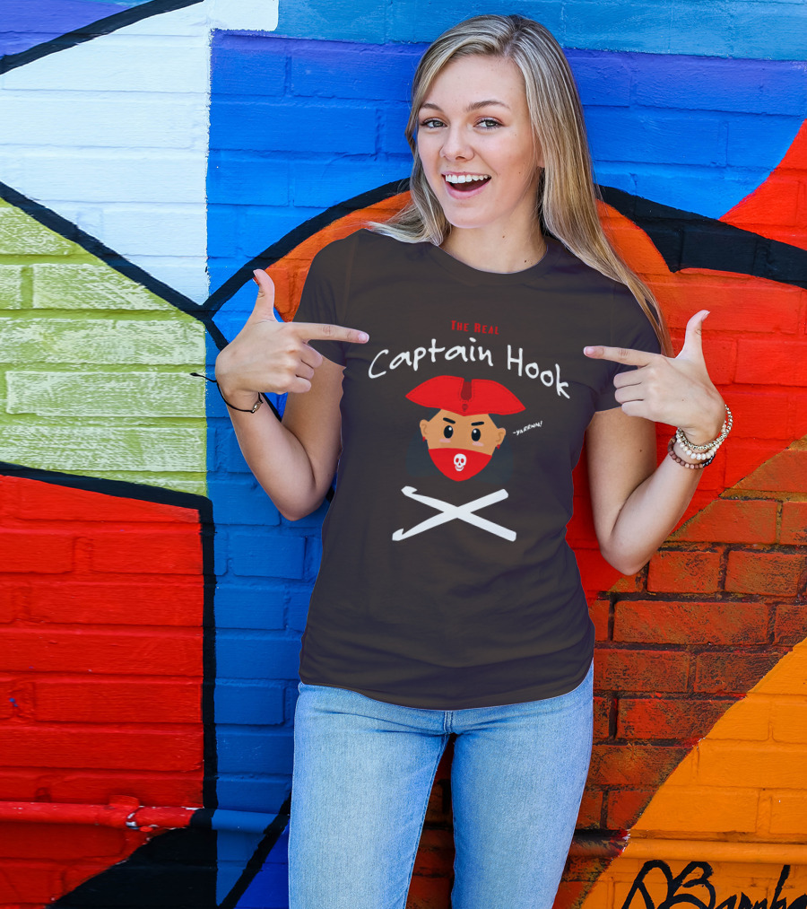 The Real Captain Hook Yarrnn Skull Red Hat Pirate Face Crossed Needles T-Shirt