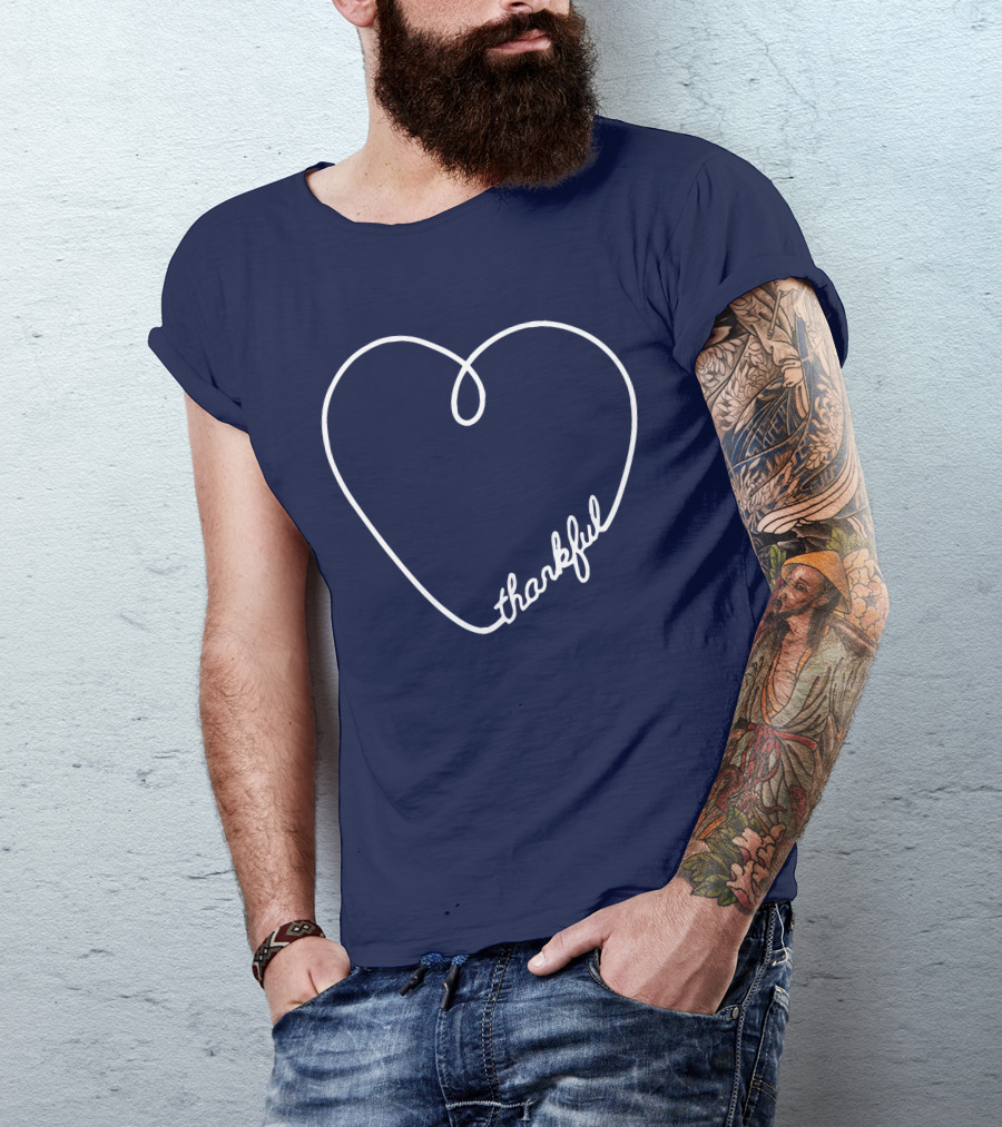 Thankful Script Heart Outline T-Shirt