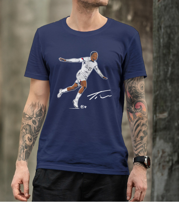 Timothy Weah Signature Soccer Art With Player 21 And Tim Autograph T-Shirt