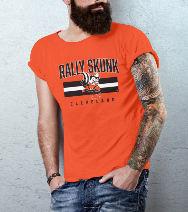 Cleveland Rally Skunk Football Character Sporting Orange Helmets T-Shirt