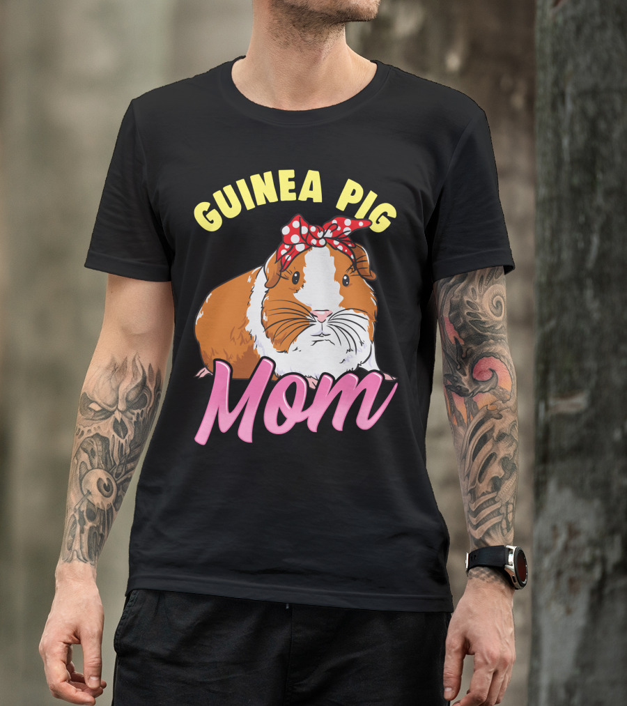 Guinea Pig Mom Wheek Squad Bow Tie Edition T-Shirt