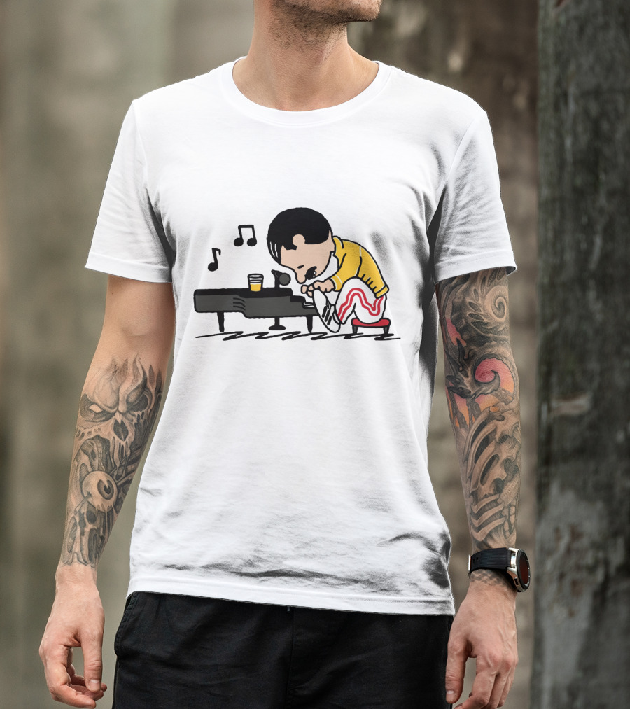 Freddie Mercury Peanuts Style Piano Playing Music Notes T-Shirt