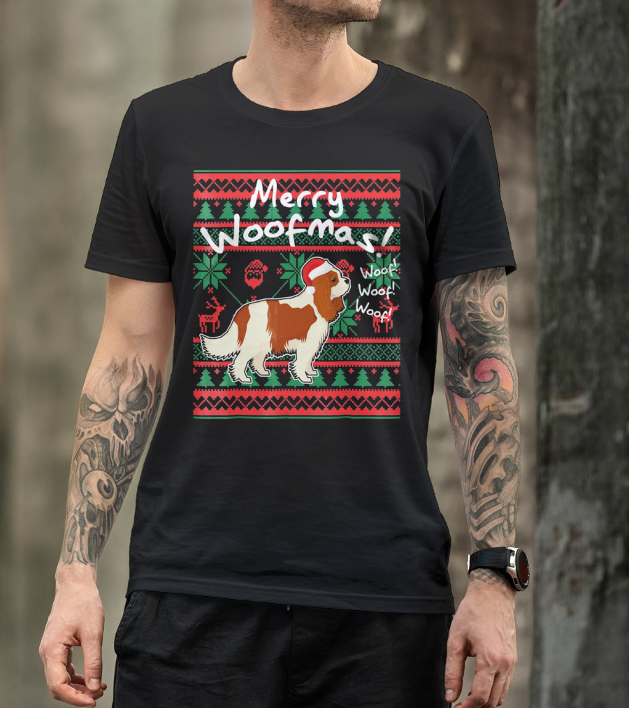Merry Woofmas Cavalier King Charles Spaniel Festive Santa Hat Woof Woof Holiday T-Shirt