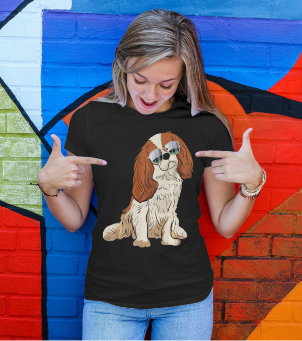 Cavalier King Charles Spaniel With Sunglasses T-Shirt