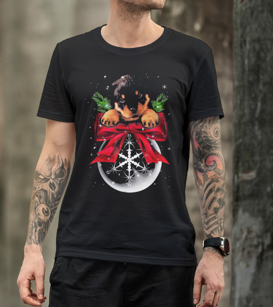 Rottweiler Puppy Christmas Bauble Snowflake Noel T-Shirt