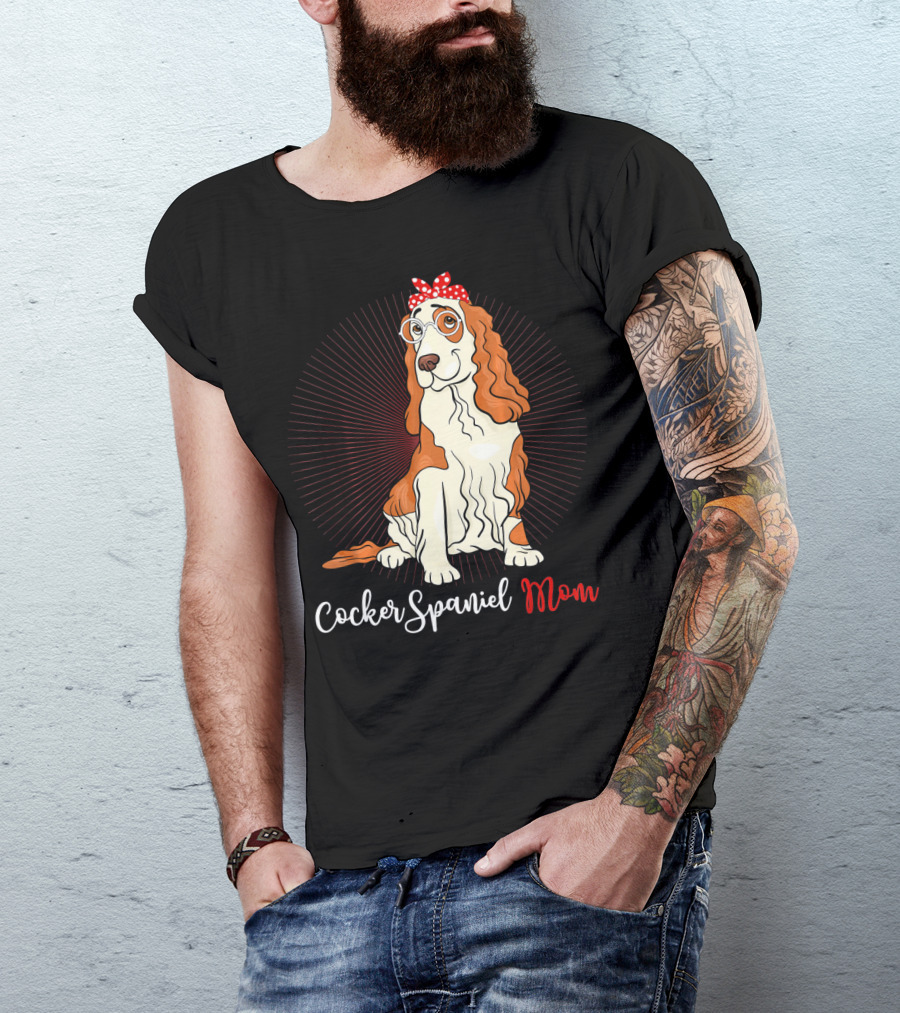Cocker Spaniel Mom With Glasses And Red Polka Dot Bandana T-Shirt