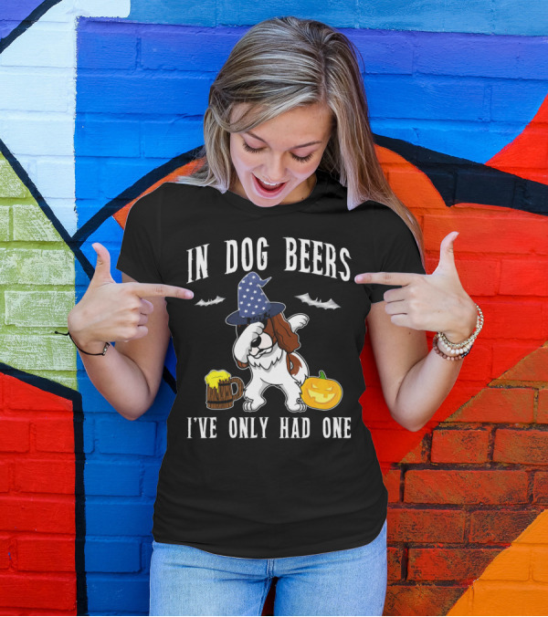 In Dog Beers I've Only Had One Dabbing Cavalier King Charles Spaniel Halloween Wizard Hat Pumpkin T-Shirt