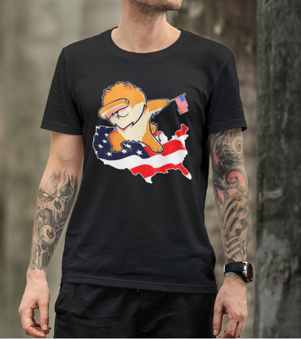 Funny Dabbing Pomeranian Holding American Flag On USA Map T-Shirt