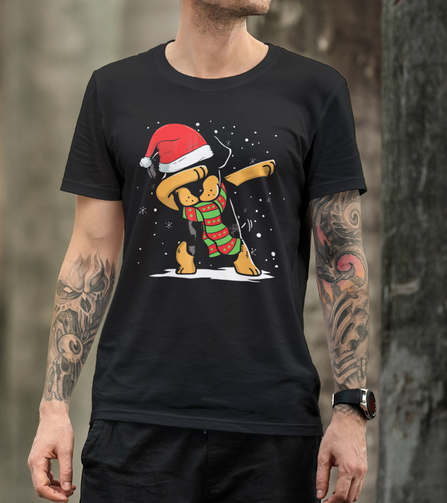 Dabbing Rottweiler Santa Christmas Dog With Scarf Love T-Shirt