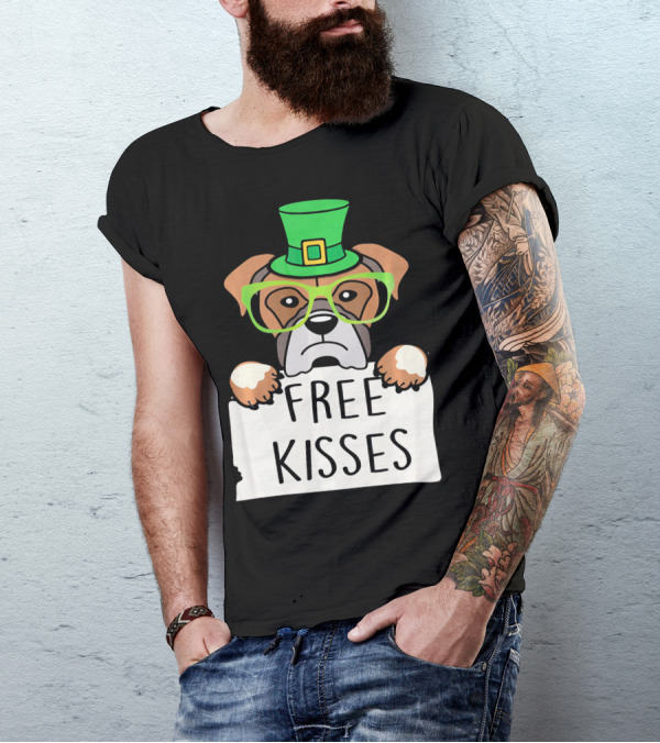 Free Kisses Boxer Dog Leprechaun St Patrick Hat Green Glasses T-Shirt