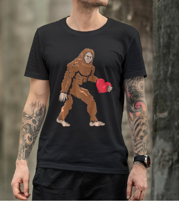 Bigfoot Holding Heart Sasquatch Valentines Day T-Shirt