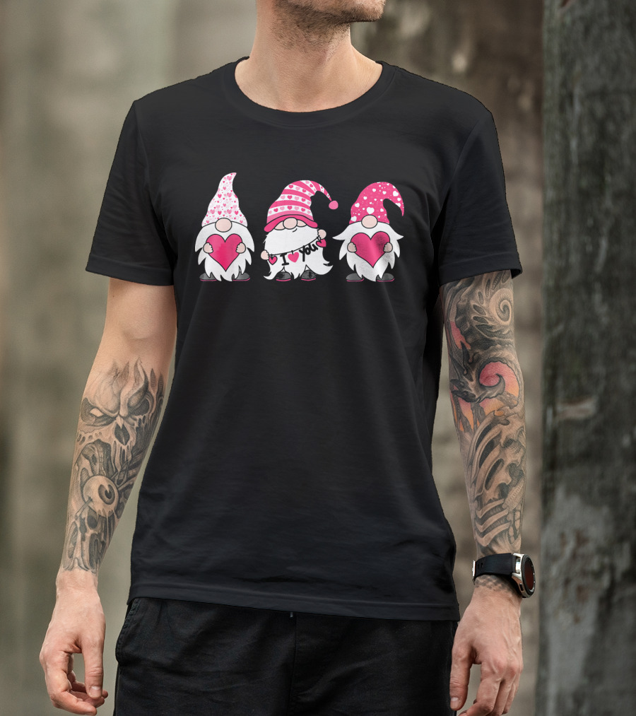 Cute Three Gnomes Holding I Love You Hearts T-Shirt