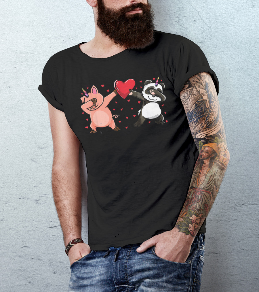 Dabbing Piggycorn Pandicorn Holding Heart Valentine T-Shirt
