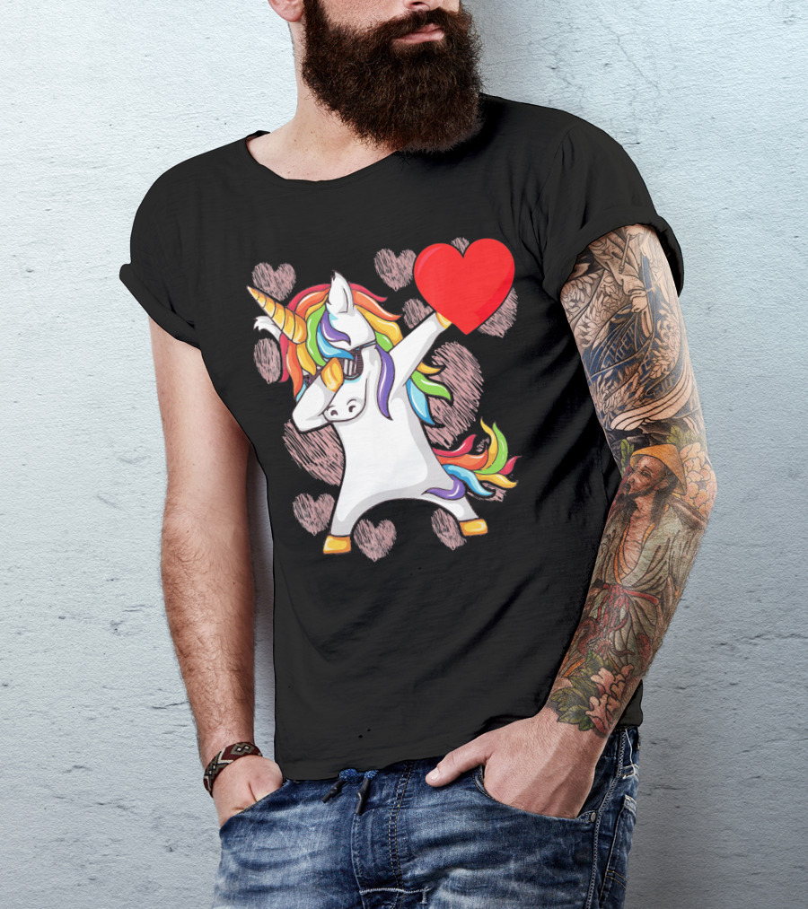 Funny Dabbing Unicorn Holding Heart Valentines T-Shirt