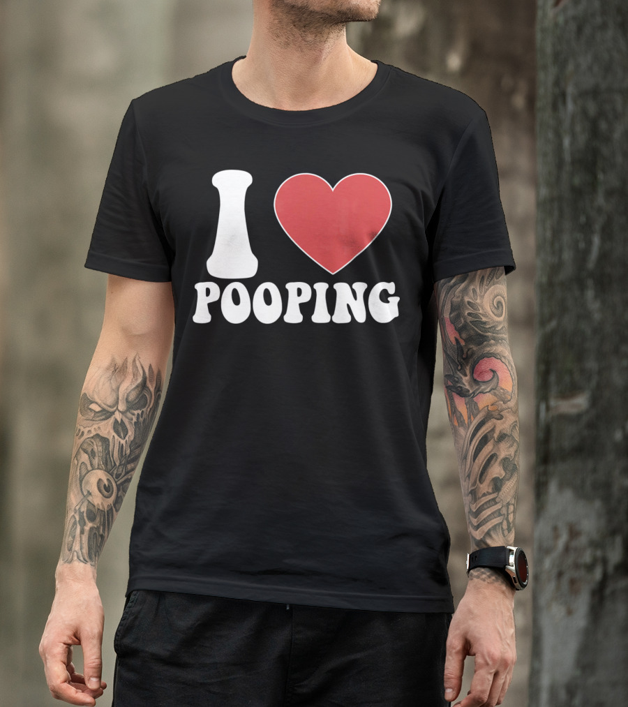 I HEART POOPING Funny Valentines T-Shirt
