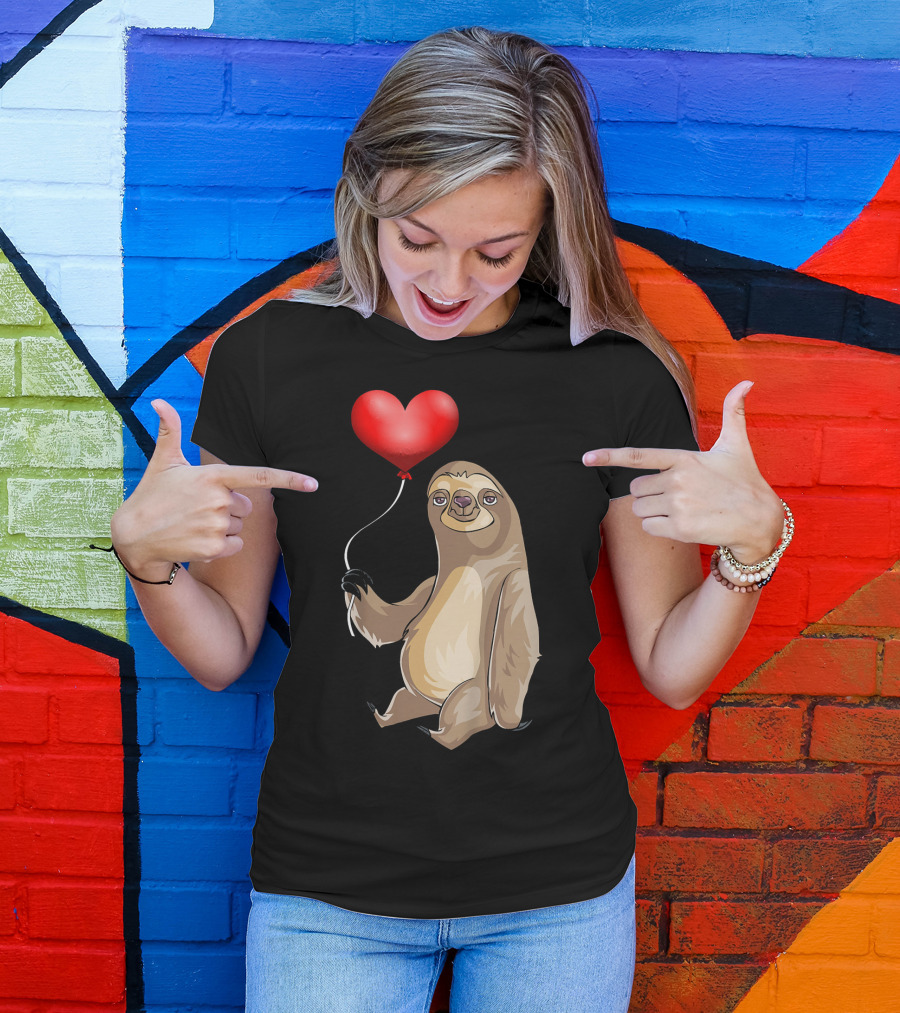Kids Valentines Day Sloth Holding Heart Balloon T-Shirt