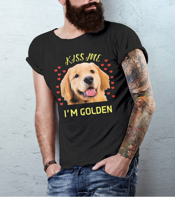 Kiss Me I'm Golden Golden Retriever Surrounded By Hearts T-Shirt