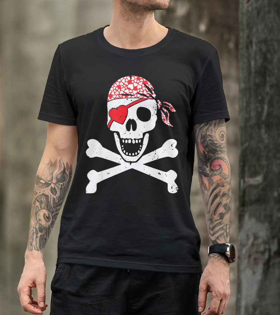 Pirate Skull And Crossbones Heart Bandana Eye Patch Flag Va T-Shirt