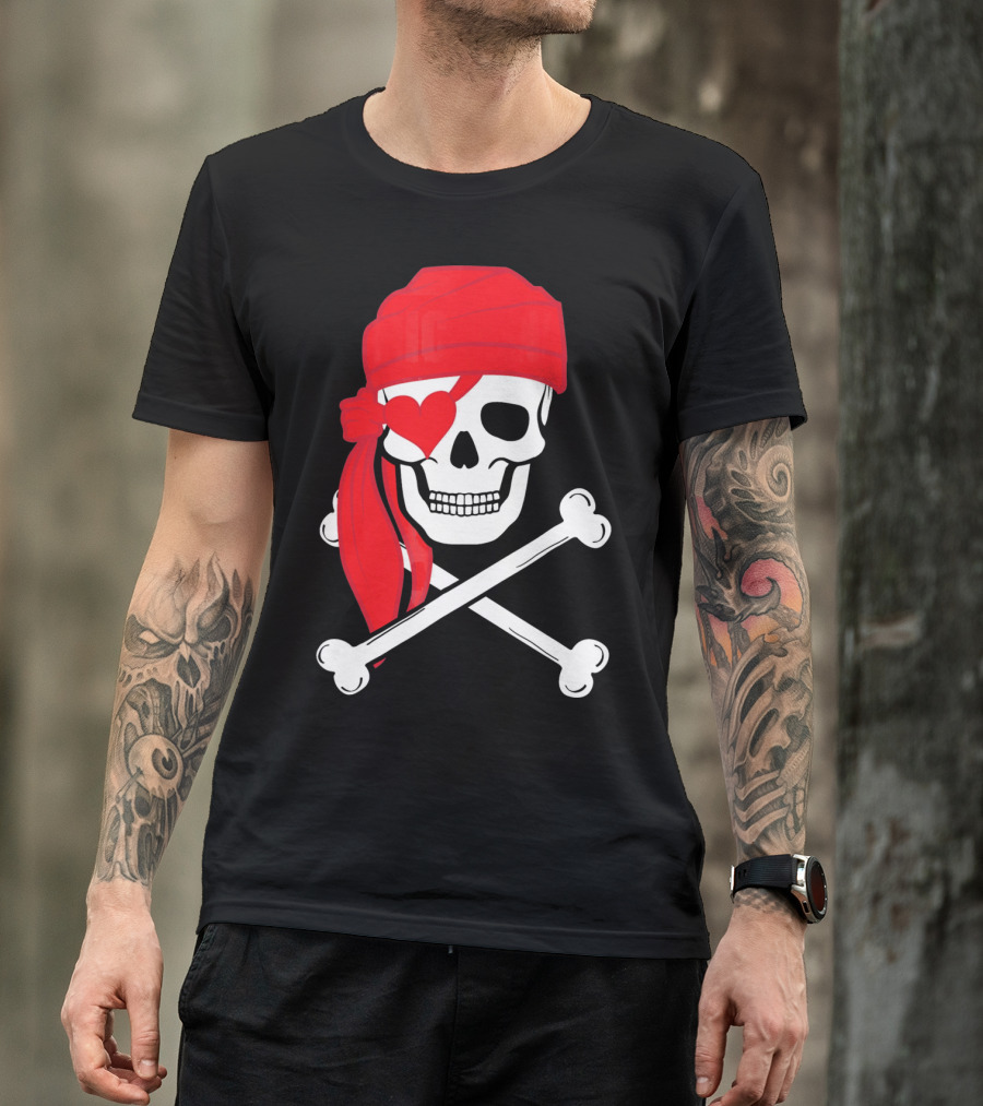 Pirate Skull And Cross Bones Heart Eyepatch Valentines T-Shirt