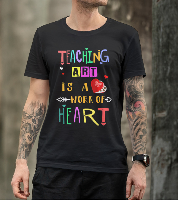 Teaching Art Is A Work Of Heart Palette Love Arrows T-Shirt