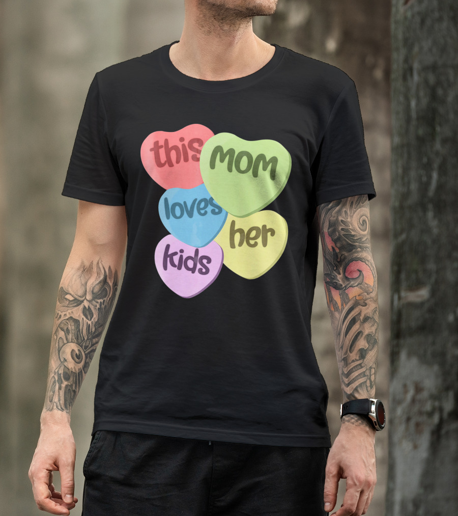 This Mom Loves Her Kids Valentines T-Shirt