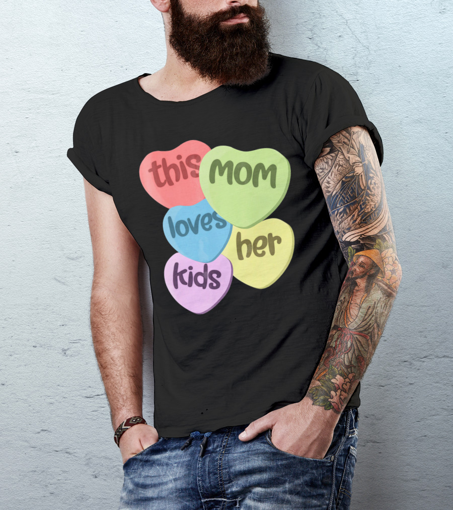 This Mom Loves Her Kids Valentines T-Shirt
