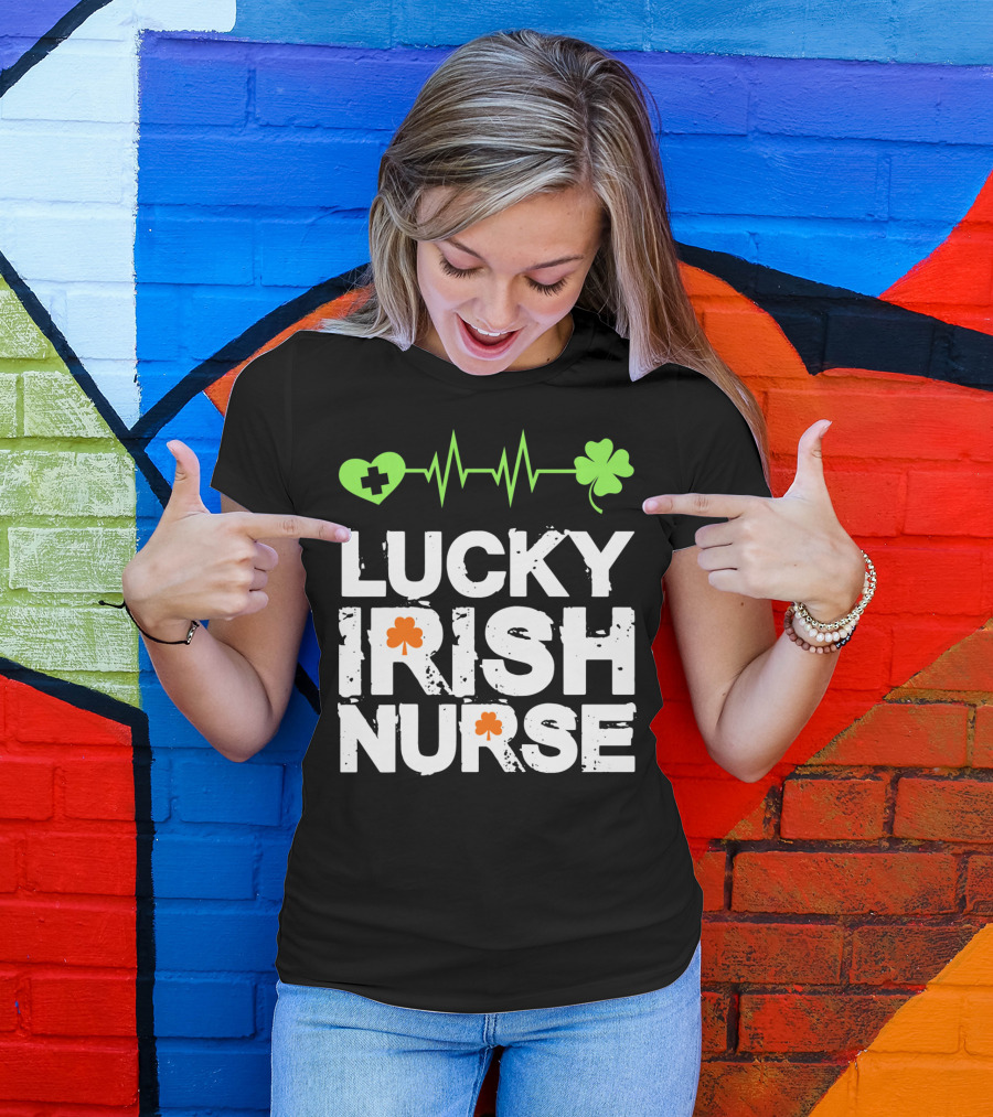 Lucky Irish Nurse St Patricks Day T-Shirt