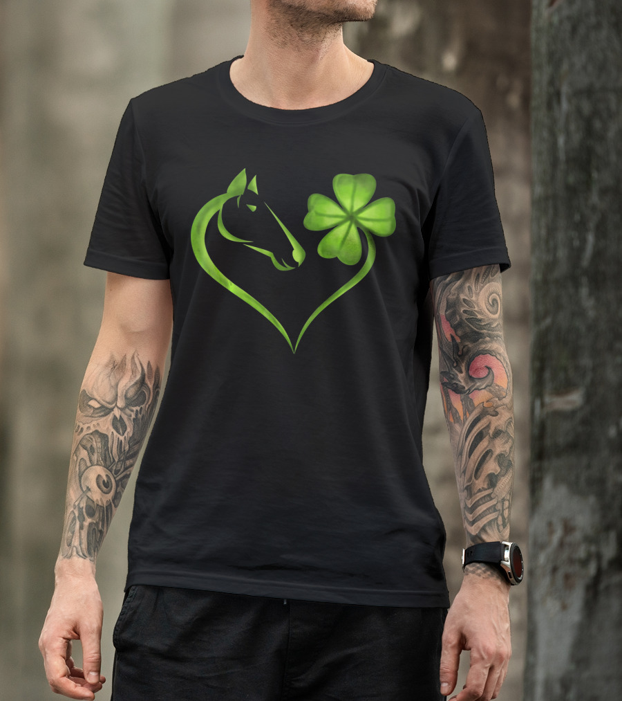 Horse Lucky Clover Heart Shape St. Patrick's Day T-Shirt