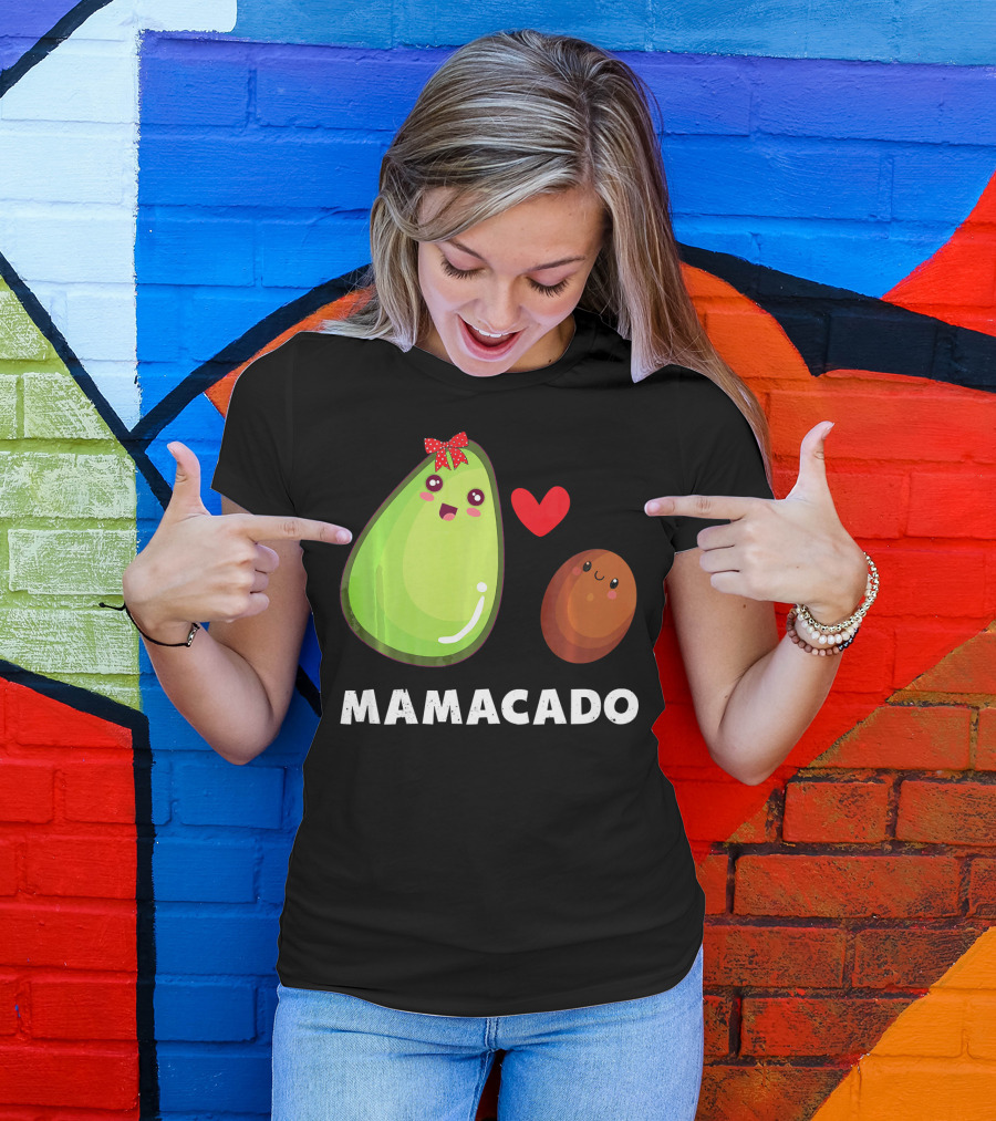 Mamacado Pregnancy Vegetarian Avo Cute Heart Avocado T-Shirt