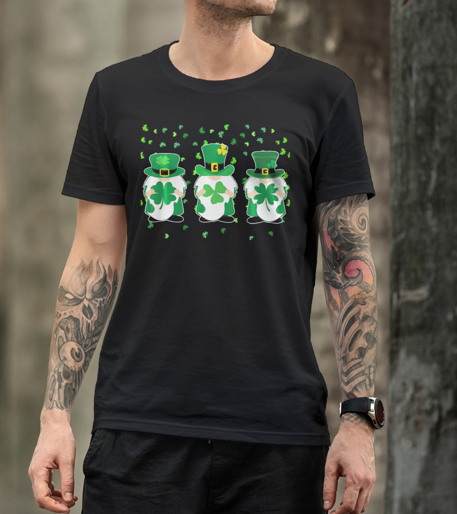 Irish Gnome Leprechaun Tomte With Shamrocks And Green Top Hats T-Shirt