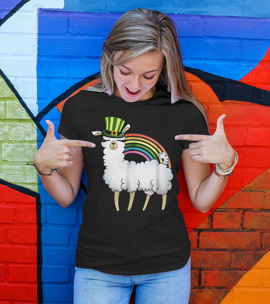 Llama In St Patrick's Day Hat With Rainbow T-Shirt