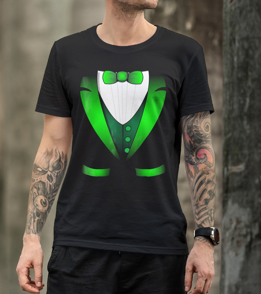 Irish St Patricks Day Leprechaun Green Tuxedo Bowtie T-Shirt